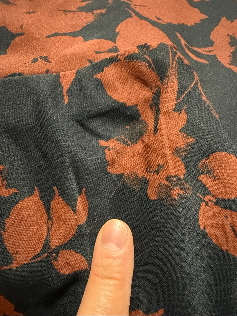 Abercrombie & Fitch Floral Satin Slip Skirt Size: L Elastic Waist Midi - Picture 6 of 6
